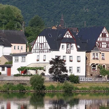 Gasthuis Mosellablick Briedern