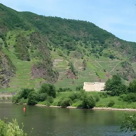 Pensión Mosellablick 3*